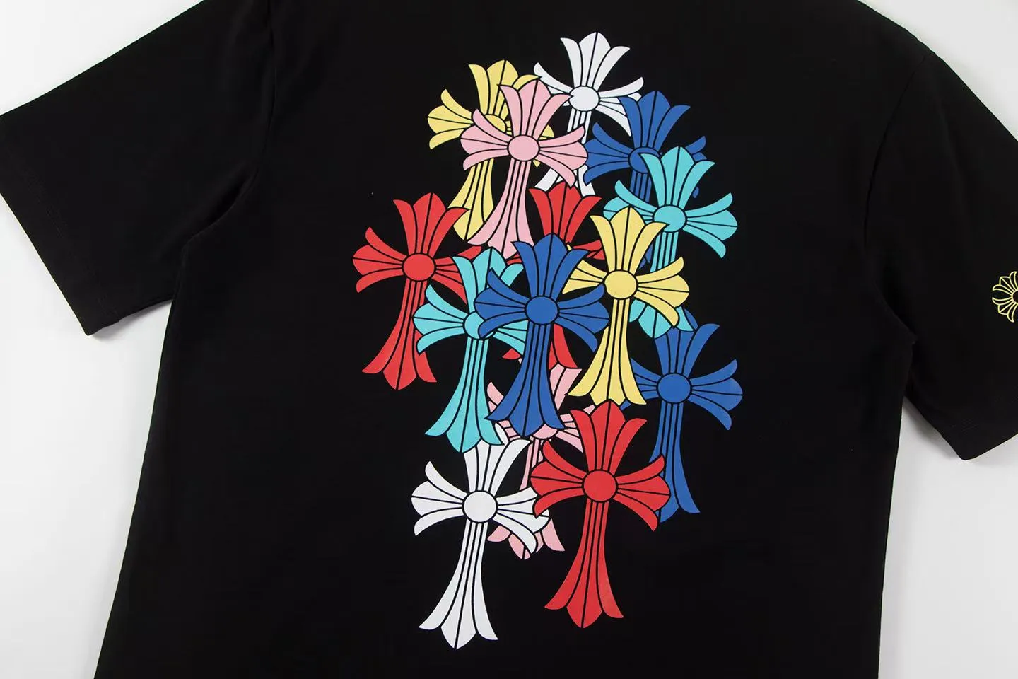 🅿️160 Style: 2025 new Croix Heart short-sleeved T-shirt Material: High version 300g double yarn combed cotton Size: S～XL Color: Black Style number: Z005